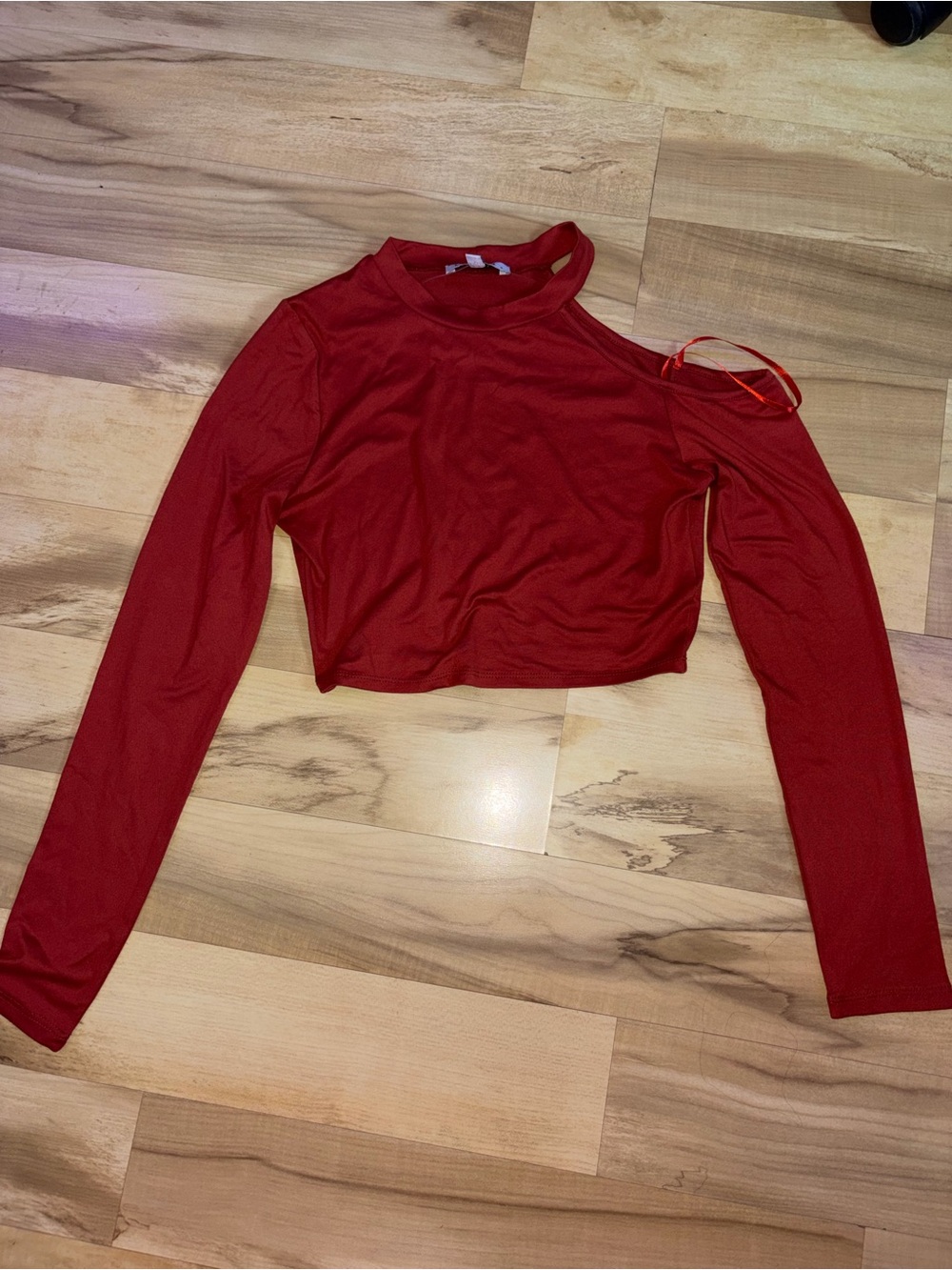 love J Red Long-Sleeve Cold-Shoulder Crop Top